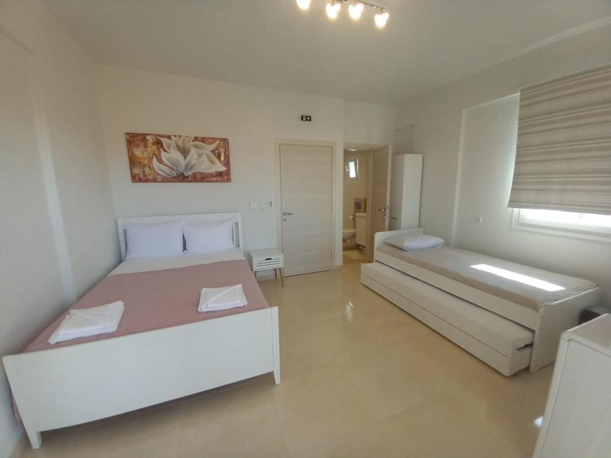 Elenis House Apartment Nea Peramos (Macedonia)